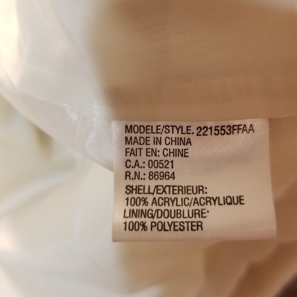 Extra Warm Luxurious Winter Oversized Coat - Picture 4 of 7